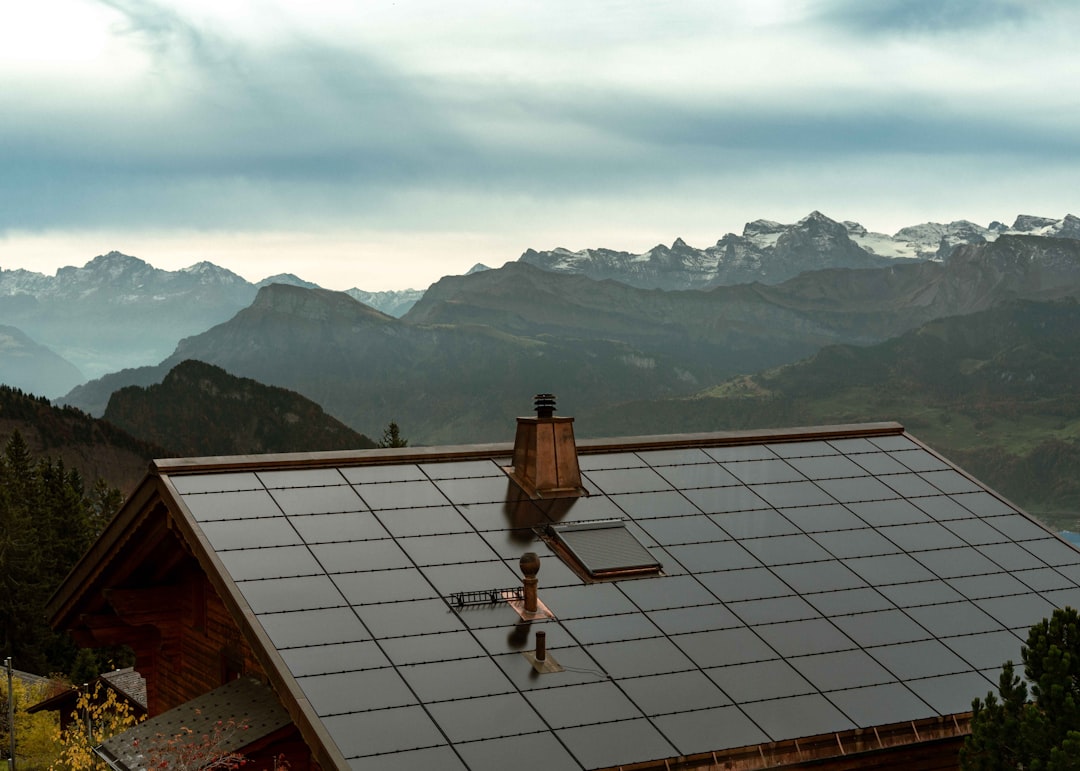 Photo sport light solar cell